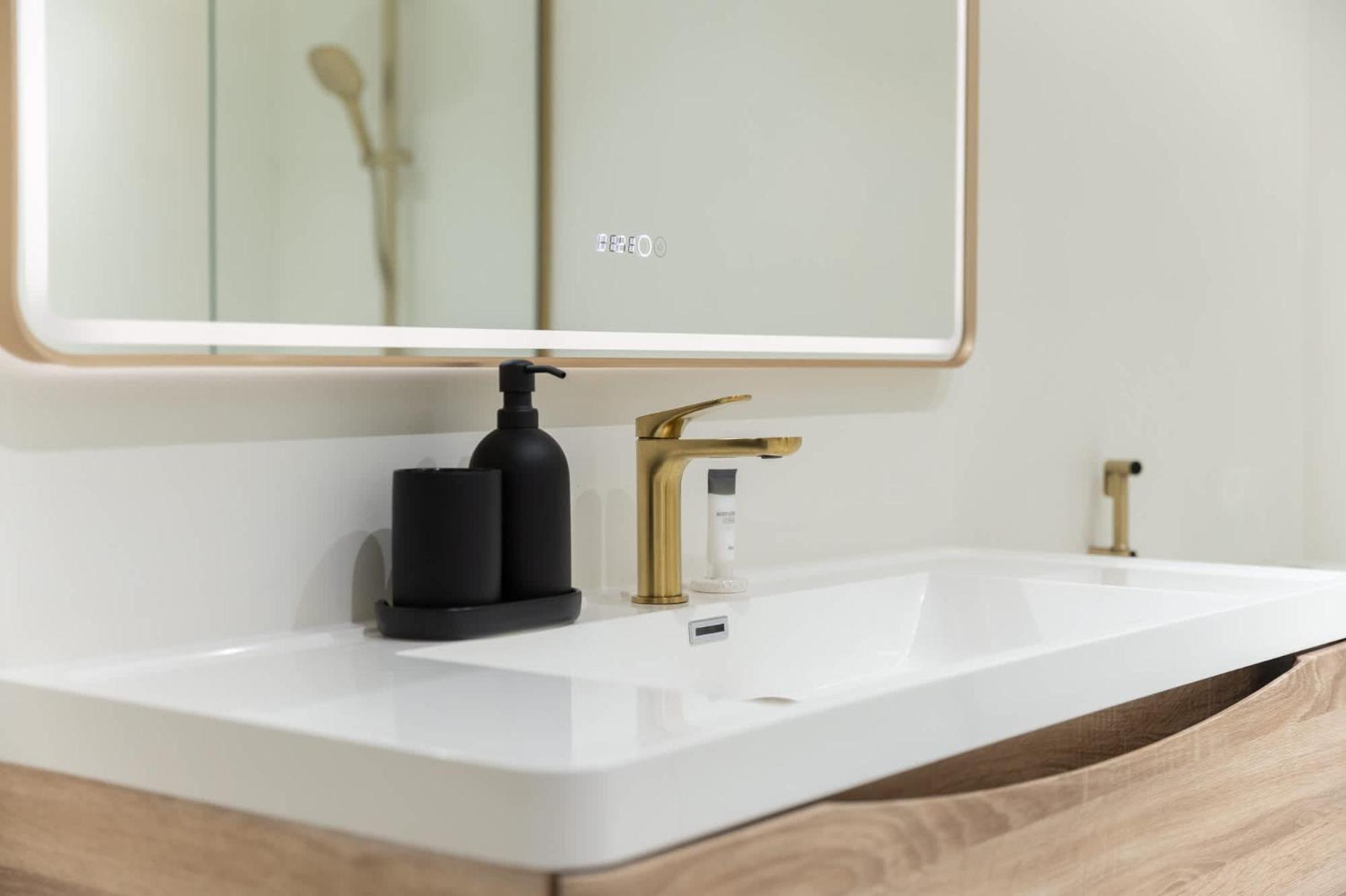 Appartement Chic 2 Bedroom In Vibrant Downtown
